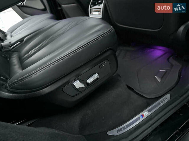 БМВ X7, объемом двигателя 4.39 л и пробегом 52 тыс. км за 85000 $, фото 65 на Automoto.ua