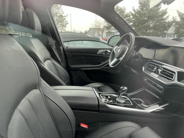 БМВ X7, объемом двигателя 3 л и пробегом 49 тыс. км за 95899 $, фото 24 на Automoto.ua