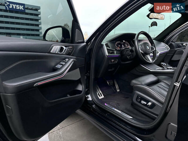 БМВ X7, объемом двигателя 4.39 л и пробегом 52 тыс. км за 85000 $, фото 36 на Automoto.ua