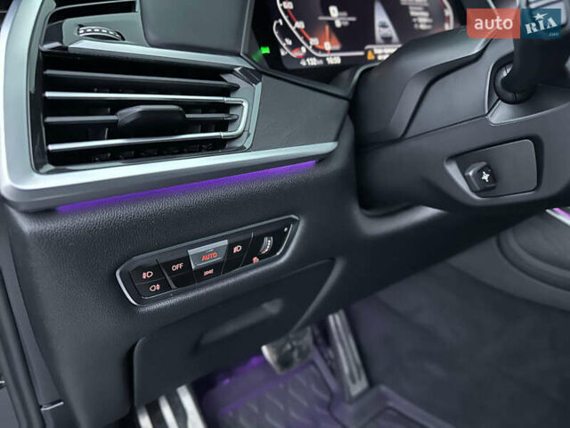 БМВ X7, объемом двигателя 4.39 л и пробегом 52 тыс. км за 85000 $, фото 45 на Automoto.ua