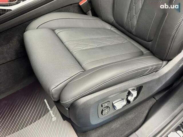 БМВ X7, объемом двигателя 4.4 л и пробегом 33 тыс. км за 91900 $, фото 23 на Automoto.ua
