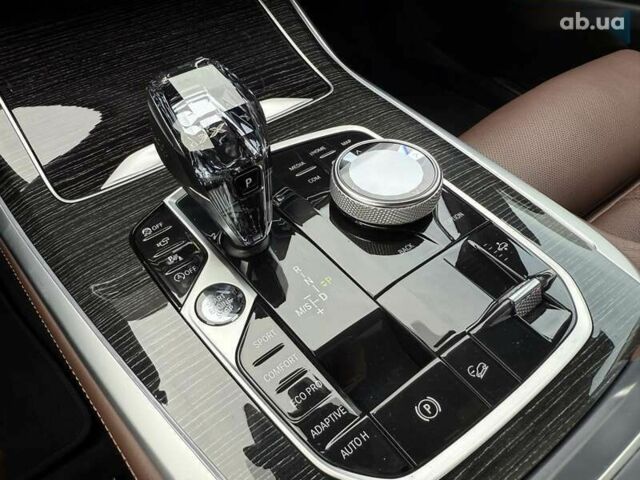 БМВ X7, объемом двигателя 3 л и пробегом 134 тыс. км за 89999 $, фото 26 на Automoto.ua