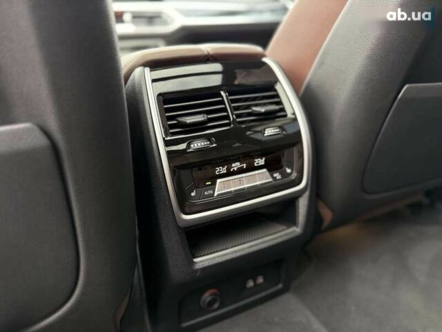 БМВ X7, объемом двигателя 3 л и пробегом 134 тыс. км за 89999 $, фото 22 на Automoto.ua