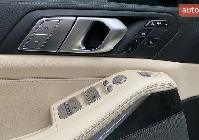 БМВ X7, объемом двигателя 3 л и пробегом 48 тыс. км за 95000 $, фото 9 на Automoto.ua