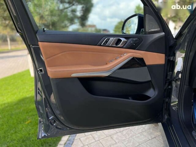 БМВ X7, объемом двигателя 3 л и пробегом 18 тыс. км за 125000 $, фото 26 на Automoto.ua