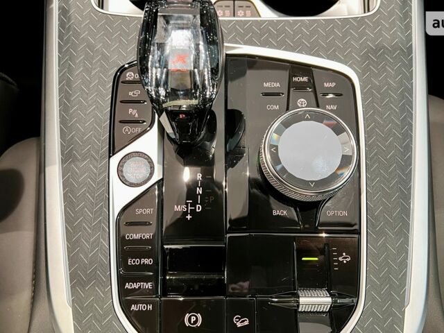 БМВ X7, об'ємом двигуна 2.99 л та пробігом 0 тис. км за 111212 $, фото 16 на Automoto.ua