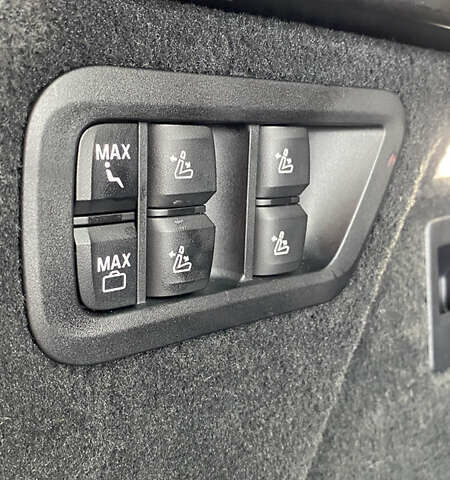 БМВ X7, объемом двигателя 3 л и пробегом 48 тыс. км за 95000 $, фото 23 на Automoto.ua