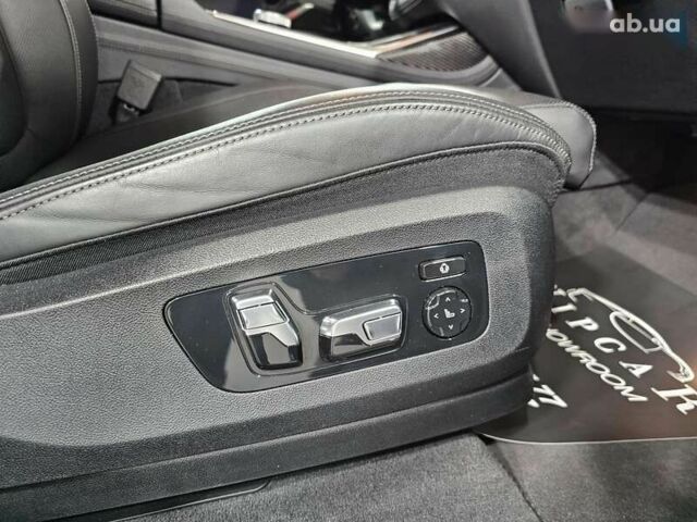 БМВ X7, объемом двигателя 4.4 л и пробегом 74 тыс. км за 129999 $, фото 24 на Automoto.ua