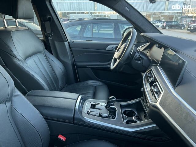 БМВ X7, объемом двигателя 3 л и пробегом 25 тыс. км за 97660 $, фото 37 на Automoto.ua