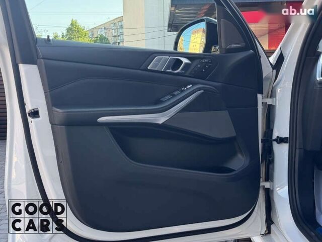 БМВ X7, об'ємом двигуна 3 л та пробігом 48 тис. км за 105000 $, фото 12 на Automoto.ua