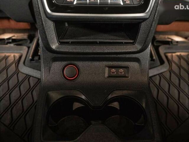 БМВ X7, объемом двигателя 3 л и пробегом 65 тыс. км за 79900 $, фото 5 на Automoto.ua