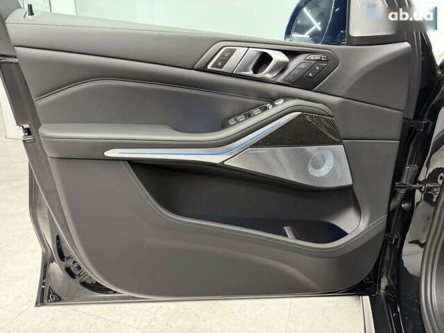 БМВ X7, объемом двигателя 4.4 л и пробегом 25 тыс. км за 155990 $, фото 26 на Automoto.ua