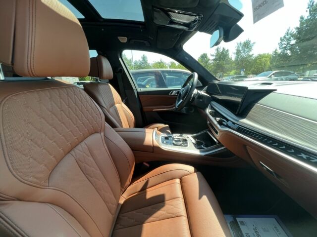 БМВ X7, объемом двигателя 3 л и пробегом 2 тыс. км за 135415 $, фото 24 на Automoto.ua