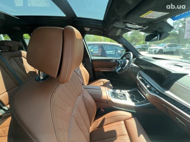 БМВ X7, объемом двигателя 3 л и пробегом 2 тыс. км за 135415 $, фото 2 на Automoto.ua