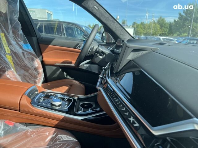 БМВ X7, объемом двигателя 3 л и пробегом 0 тыс. км за 153130 $, фото 25 на Automoto.ua