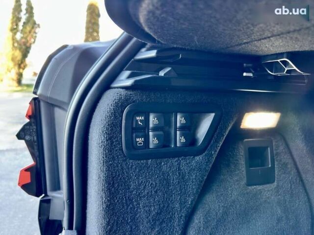 БМВ X7, объемом двигателя 4.4 л и пробегом 77 тыс. км за 128888 $, фото 11 на Automoto.ua