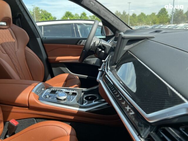 БМВ X7, объемом двигателя 3 л и пробегом 1 тыс. км за 133133 $, фото 42 на Automoto.ua