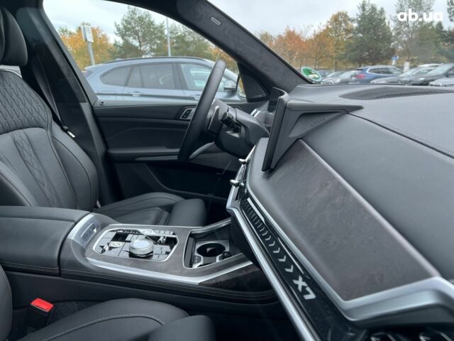 БМВ X7, объемом двигателя 3 л и пробегом 8 тыс. км за 119331 $, фото 41 на Automoto.ua