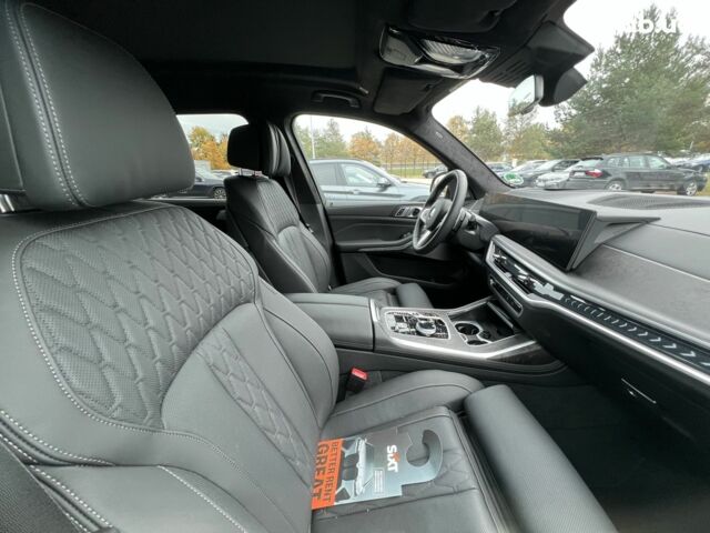 БМВ X7, объемом двигателя 3 л и пробегом 8 тыс. км за 119331 $, фото 38 на Automoto.ua