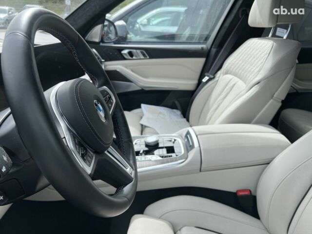 БМВ X7, объемом двигателя 4.4 л и пробегом 5 тыс. км за 151935 $, фото 11 на Automoto.ua