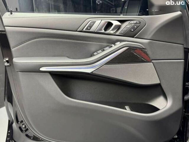 БМВ X7, объемом двигателя 4.4 л и пробегом 61 тыс. км за 140900 $, фото 18 на Automoto.ua