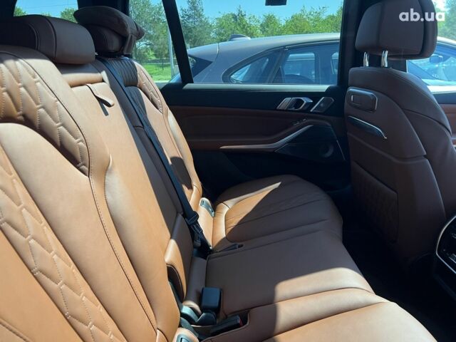 БМВ X7, объемом двигателя 3 л и пробегом 2 тыс. км за 135415 $, фото 25 на Automoto.ua