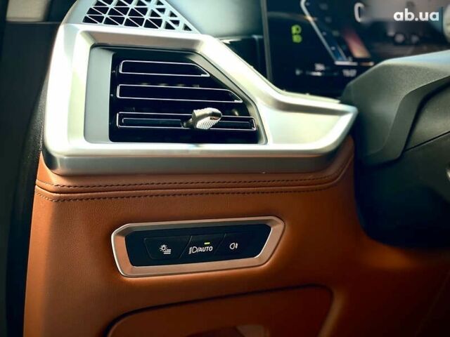 БМВ X7, объемом двигателя 0 л и пробегом 57 тыс. км за 137990 $, фото 10 на Automoto.ua