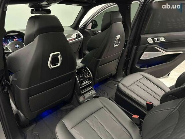 БМВ X7, объемом двигателя 4.4 л и пробегом 9 тыс. км за 189000 $, фото 28 на Automoto.ua