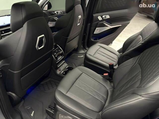 БМВ X7, объемом двигателя 4.4 л и пробегом 9 тыс. км за 189000 $, фото 29 на Automoto.ua