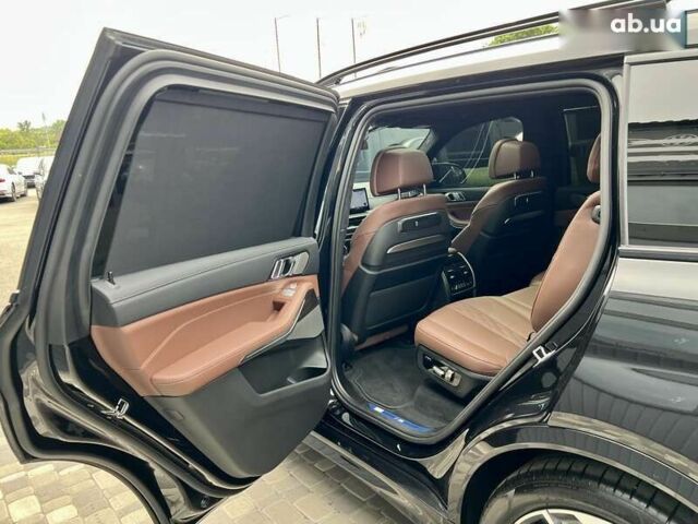 БМВ X7, об'ємом двигуна 4.4 л та пробігом 18 тис. км за 159900 $, фото 28 на Automoto.ua