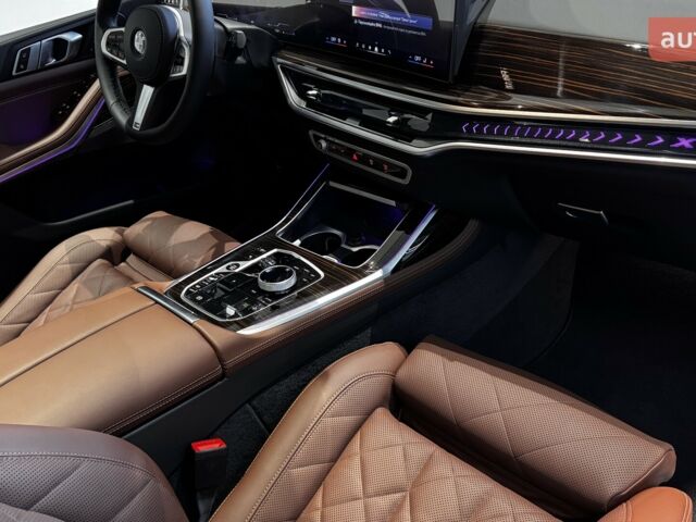 БМВ X7 2025 в Одессе на Automoto.ua БМВ X7, объемом двигателя 2.99 л и пробегом 0 тыс. км за 146012 $, фото 38 на Automoto.ua