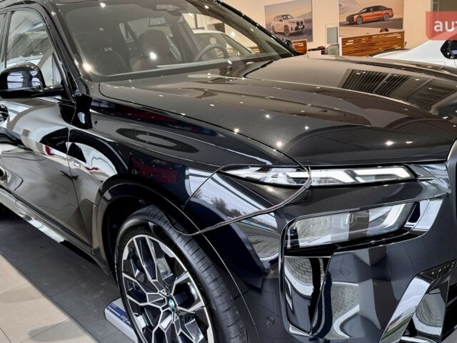 БМВ X7, объемом двигателя 2.99 л и пробегом 0 тыс. км за 144270 $, фото 2 на Automoto.ua