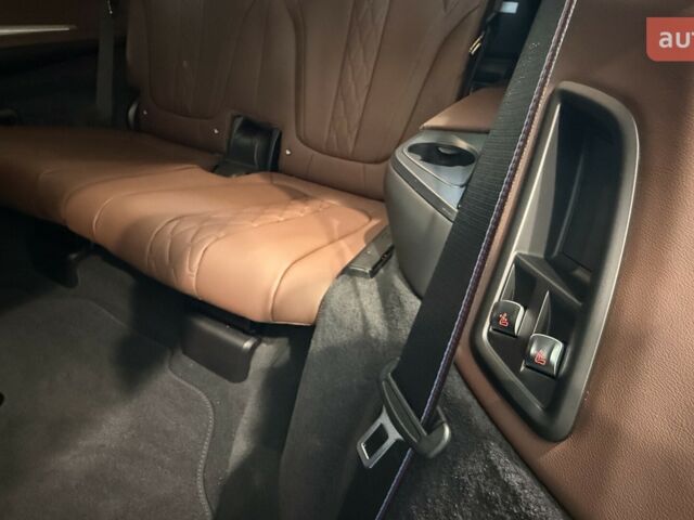 БМВ X7, объемом двигателя 2.99 л и пробегом 0 тыс. км за 147977 $, фото 24 на Automoto.ua