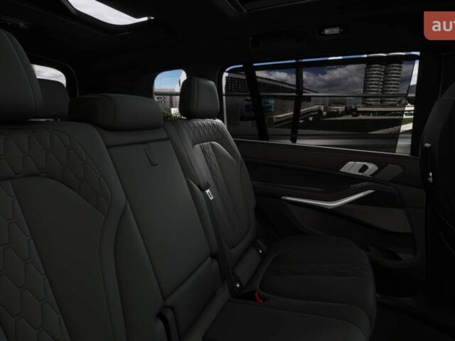 БМВ X7 2025 у Хмельницькому на Automoto.ua БМВ X7, об'ємом двигуна 4.4 л та пробігом 0 тис. км за 163626 $, фото 5 на Automoto.ua