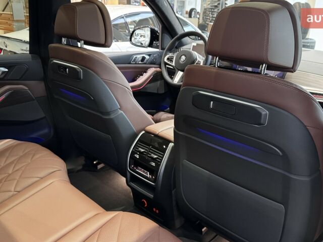 БМВ X7, объемом двигателя 2.99 л и пробегом 0 тыс. км за 144270 $, фото 32 на Automoto.ua