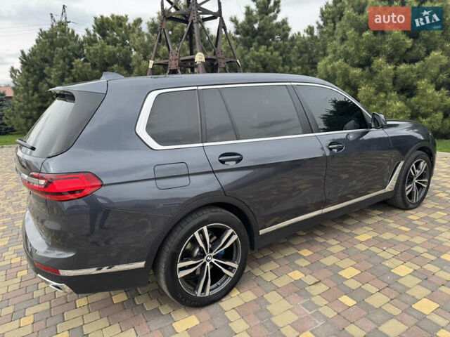 Серый БМВ X7, объемом двигателя 2.99 л и пробегом 140 тыс. км за 63500 $, фото 18 на Automoto.ua
