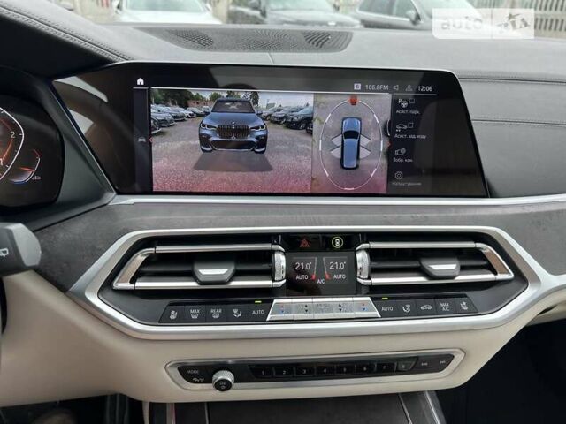Сірий БМВ X7, об'ємом двигуна 2.99 л та пробігом 67 тис. км за 85900 $, фото 12 на Automoto.ua