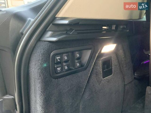 Серый БМВ X7, объемом двигателя 3 л и пробегом 147 тыс. км за 53800 $, фото 52 на Automoto.ua