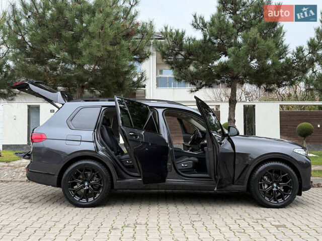 Серый БМВ X7, объемом двигателя 3 л и пробегом 148 тыс. км за 55000 $, фото 77 на Automoto.ua