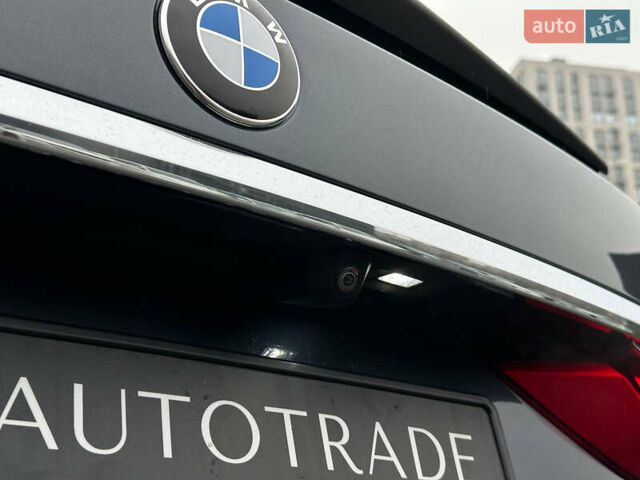 Серый БМВ X7, объемом двигателя 3 л и пробегом 90 тыс. км за 54900 $, фото 15 на Automoto.ua