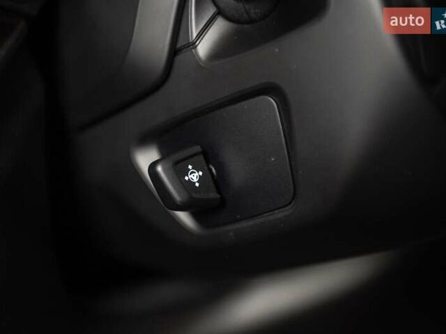 Серый БМВ X7, объемом двигателя 4.39 л и пробегом 53 тыс. км за 63900 $, фото 91 на Automoto.ua