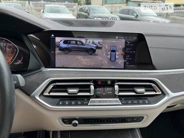 Сірий БМВ X7, об'ємом двигуна 2.99 л та пробігом 67 тис. км за 85900 $, фото 11 на Automoto.ua