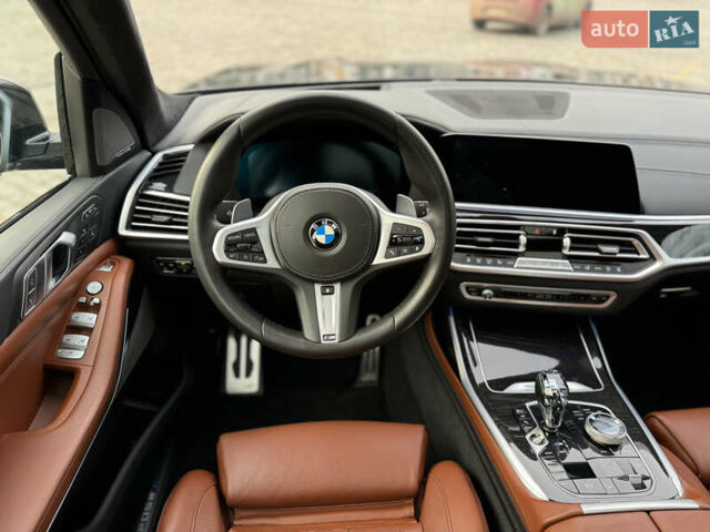 Серый БМВ X7, объемом двигателя 2.99 л и пробегом 99 тыс. км за 73500 $, фото 42 на Automoto.ua