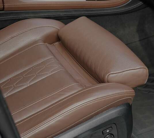 Серый БМВ X7, объемом двигателя 2.99 л и пробегом 126 тыс. км за 77500 $, фото 19 на Automoto.ua