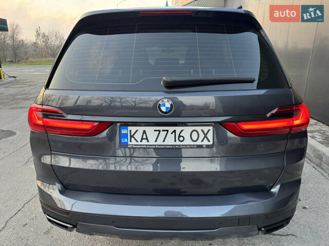 Серый БМВ X7, объемом двигателя 2.99 л и пробегом 140 тыс. км за 64500 $, фото 25 на Automoto.ua