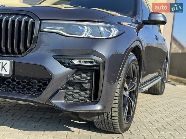 Сірий БМВ X7, об'ємом двигуна 4.39 л та пробігом 152 тис. км за 67500 $, фото 45 на Automoto.ua