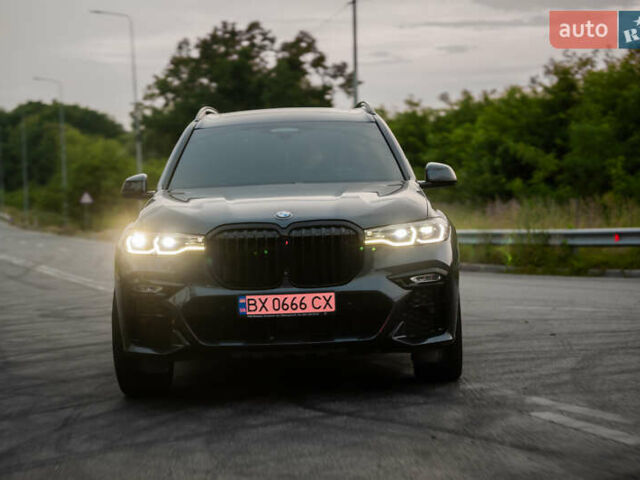 Серый БМВ X7, объемом двигателя 4.4 л и пробегом 78 тыс. км за 67500 $, фото 154 на Automoto.ua