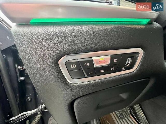 Серый БМВ X7, объемом двигателя 4.39 л и пробегом 128 тыс. км за 63000 $, фото 29 на Automoto.ua