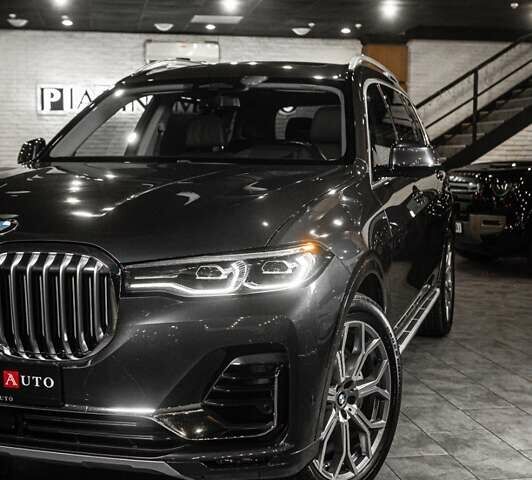 Серый БМВ X7, объемом двигателя 4.39 л и пробегом 53 тыс. км за 63900 $, фото 24 на Automoto.ua