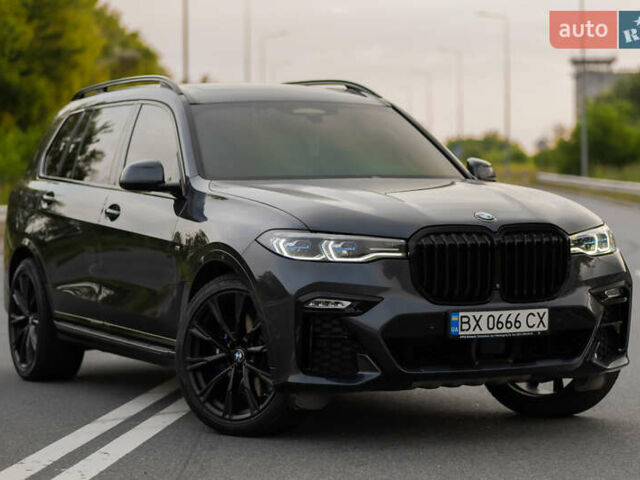 Серый БМВ X7, объемом двигателя 4.4 л и пробегом 78 тыс. км за 67500 $, фото 7 на Automoto.ua